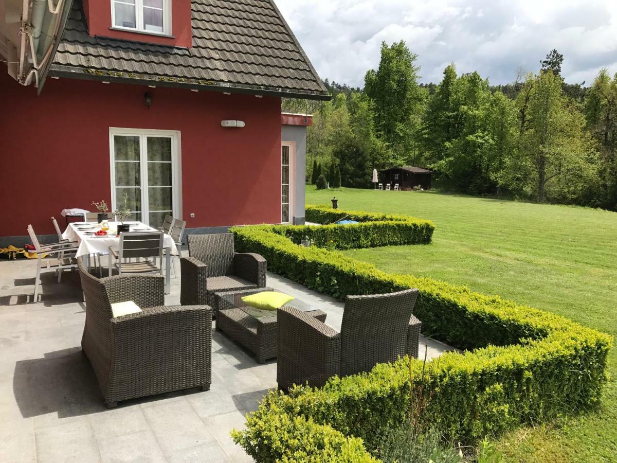 Linden Garden Apartment Postojna Extérieur photo