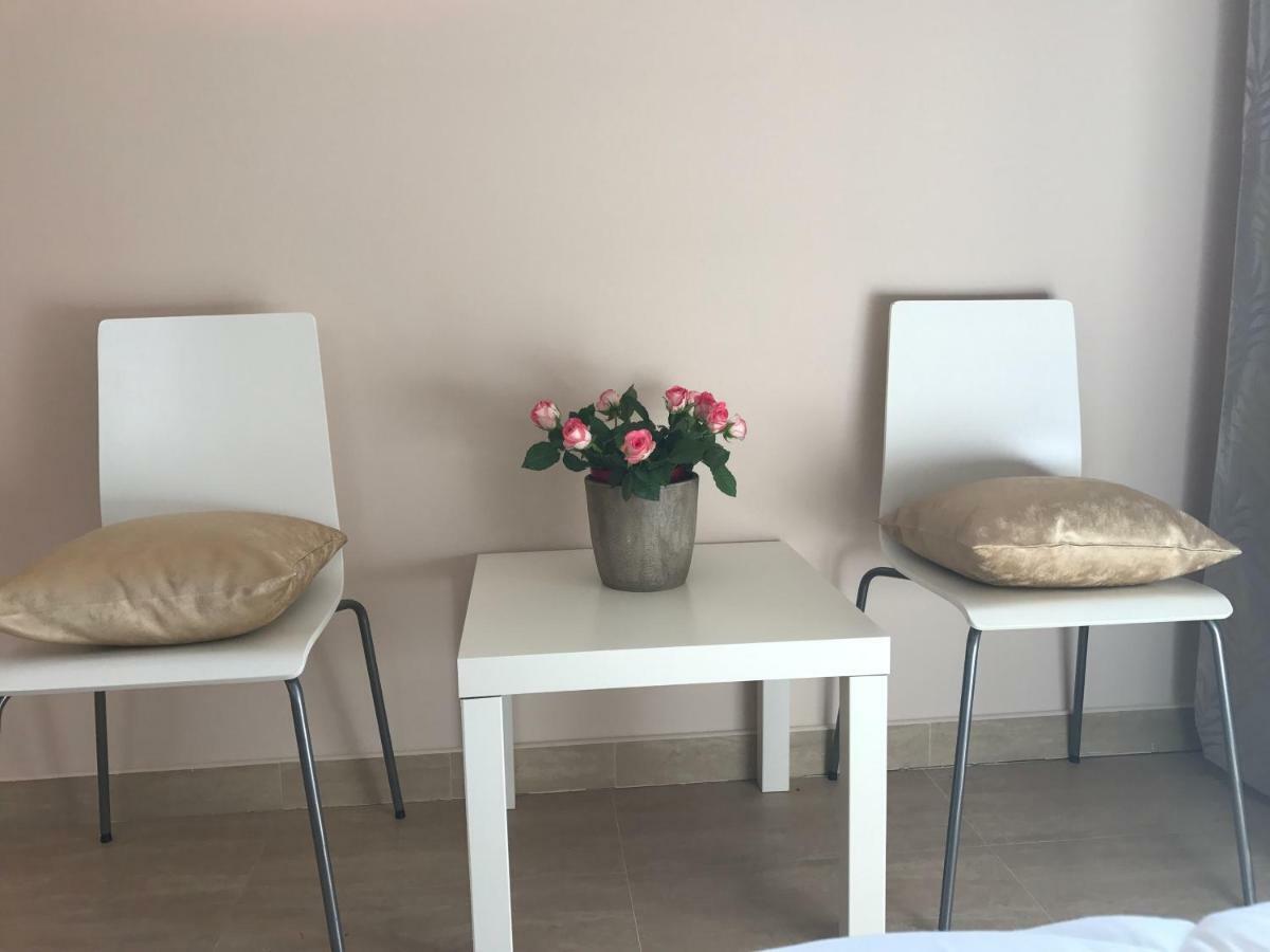 Linden Garden Apartment Postojna Extérieur photo